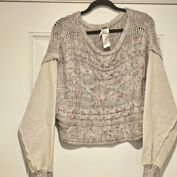 NWT Free People White Cable Knit Oversized Sweater sz XS - Picture 5 of 14